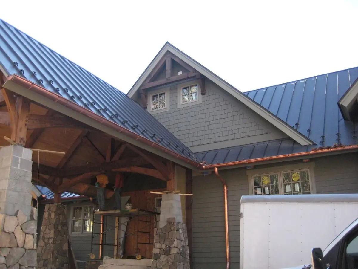 Craftsman Roofing team delivering quality roofing work in Cross Creek Estates